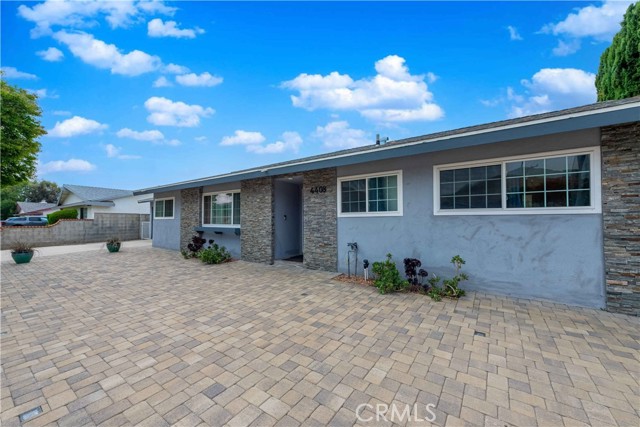 Detail Gallery Image 2 of 58 For 4408 Walnut Ave, Simi Valley,  CA 93063 - 3 Beds | 3 Baths