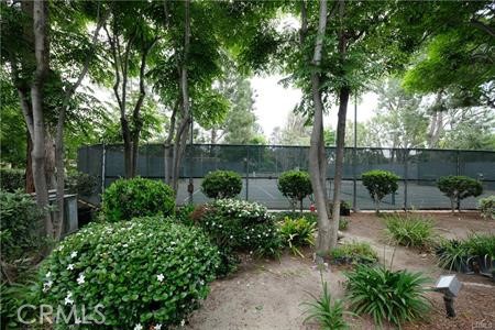 Detail Gallery Image 19 of 22 For 196 Pineview, Irvine,  CA 92620 - 2 Beds | 1/1 Baths