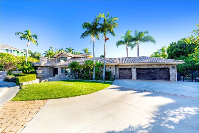 Detail Gallery Image 9 of 75 For 185 S Trish Ct, Anaheim Hills,  CA 92808 - 5 Beds | 4/1 Baths