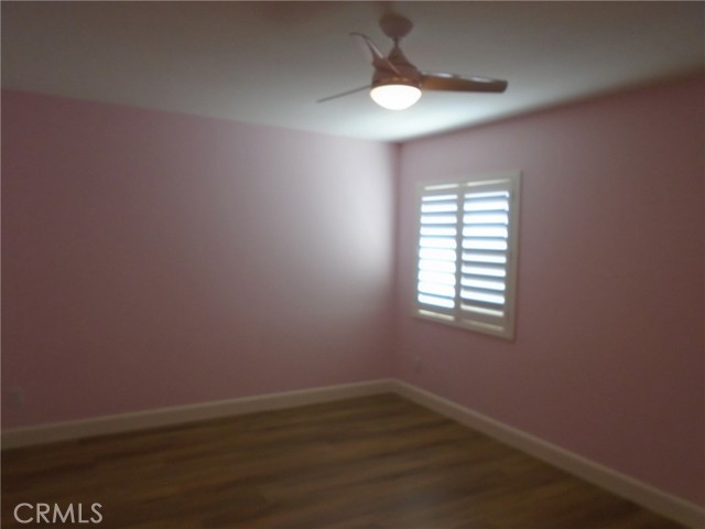 4081 Chamomile Court, San Bernardino CA: https://media.crmls.org/medias/97cc3539-97f1-4559-b7d0-43becb29f338.jpg