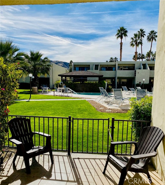Detail Gallery Image 1 of 1 For 1655 E Palm Canyon Dr #105,  Palm Springs,  CA 92264 - 1 Beds | 1 Baths