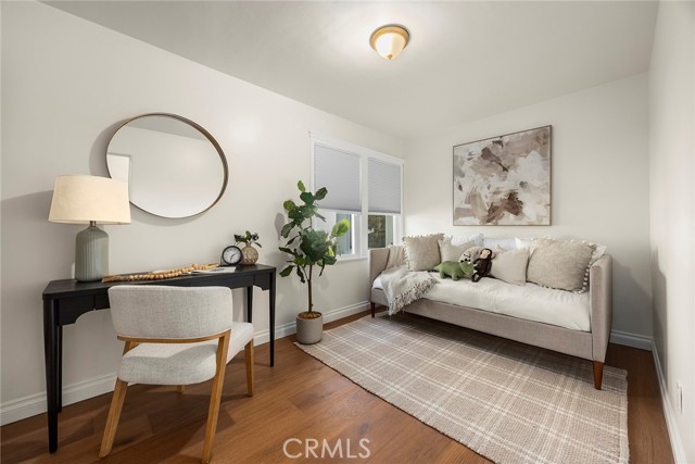 Image 18 of 33 For 840 Grandview Avenue