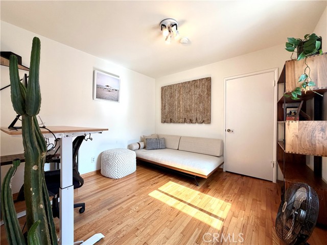 Detail Gallery Image 9 of 15 For 12949 Panama St, Los Angeles,  CA 90066 - 2 Beds | 2 Baths
