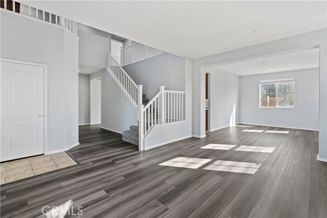 Detail Gallery Image 6 of 39 For 6825 Tahoe Way, Fontana,  CA 92336 - 4 Beds | 2/1 Baths