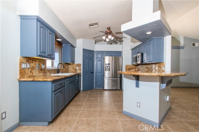 Detail Gallery Image 8 of 38 For 58192 Yucca Trl, Yucca Valley,  CA 92284 - 3 Beds | 2 Baths