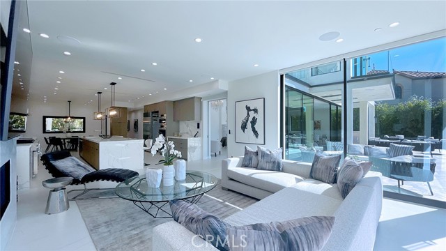 Detail Gallery Image 23 of 40 For 1187 Piedra Morada Dr, Pacific Palisades,  CA 90272 - 6 Beds | 6/1 Baths