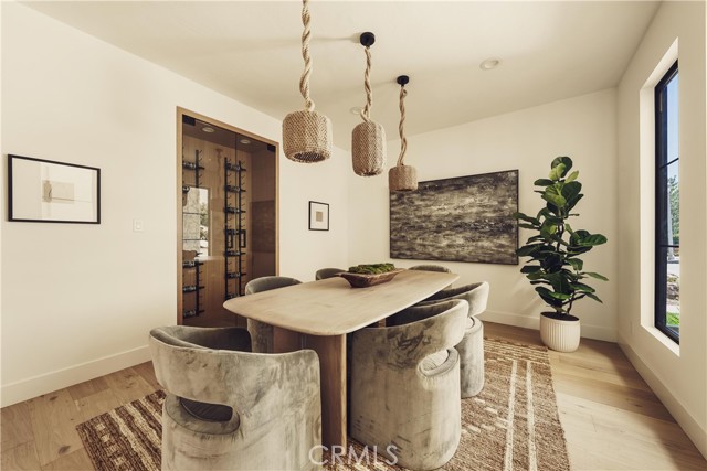 4195 Alonzo Avenue, Encino CA: https://media.crmls.org/medias/97cdf65f-0e20-4de9-8a6f-a547a6522518.jpg