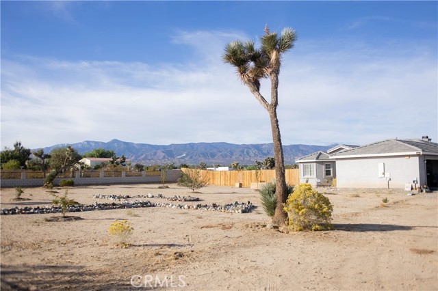 Front Image Thumbnail for CRHD26189860