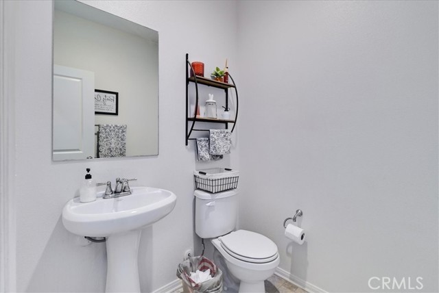 Detail Gallery Image 24 of 69 For 12685 Beryl Way, Jurupa Valley,  CA 92509 - 4 Beds | 3/1 Baths