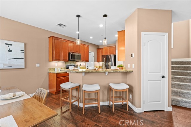 Image 9 of 33 For 8643 Belmont