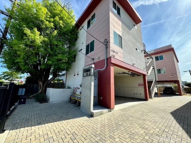 Front Image Thumbnail for CRSR26088992