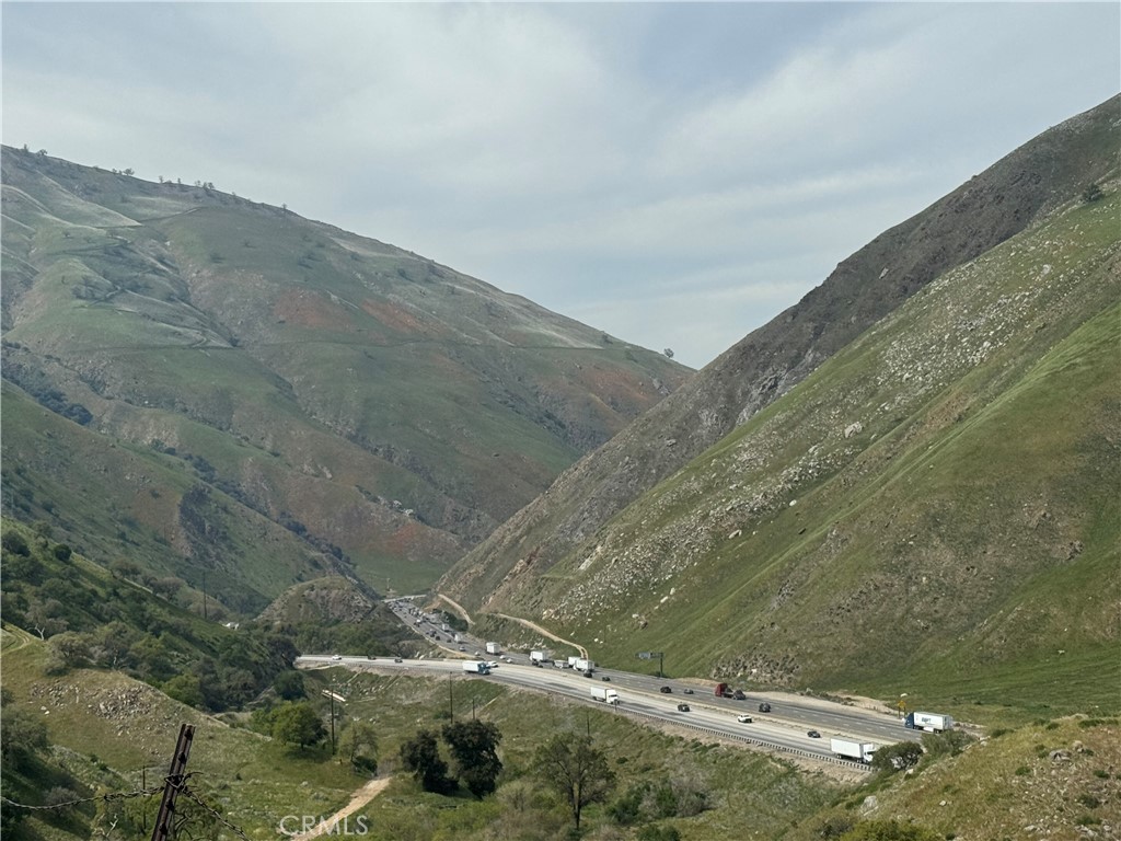 https://media.crmls.org/medias/97d0b7c3-8210-4784-ae07-fb955ffb38f6.jpg?preset=X-Large
