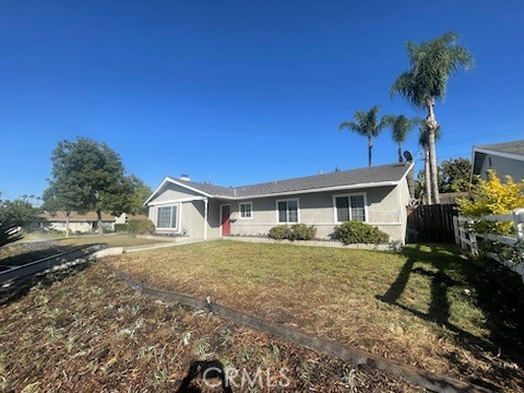 Detail Gallery Image 17 of 18 For 5042 Briarhill Dr, Yorba Linda,  CA 92886 - 3 Beds | 2 Baths