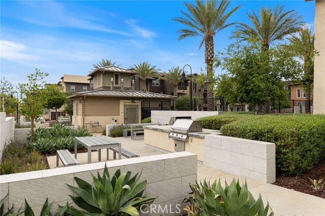 Detail Gallery Image 8 of 12 For 7447 Starfire Pl, Rancho Cucamonga,  CA 91739 - 2 Beds | 2/1 Baths