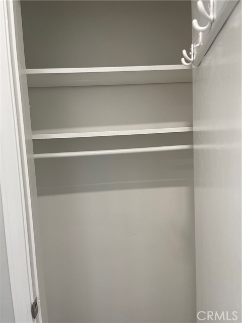 Detail Gallery Image 9 of 13 For 501 Alexander St, Glendale,  CA 91203 - 2 Beds | 1 Baths