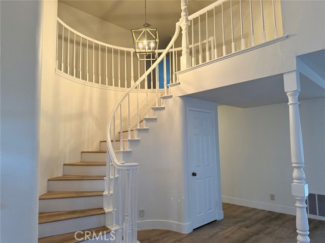 Detail Gallery Image 8 of 30 For 6245 E Allison Cir, Orange,  CA 92869 - 4 Beds | 2/1 Baths