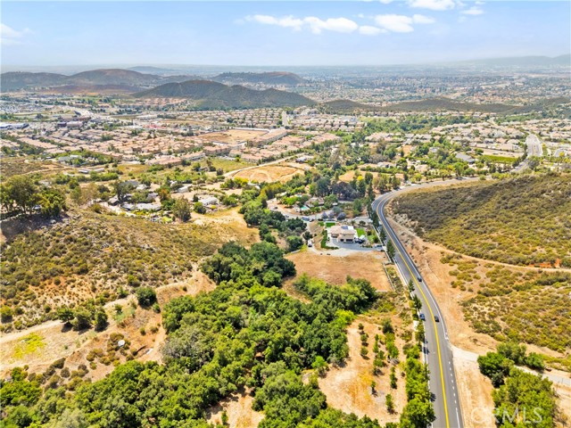 0 Greer RD, Murrieta CA: https://media.crmls.org/medias/97d27147-1199-4a36-b22f-fd70d4e6e634.jpg
