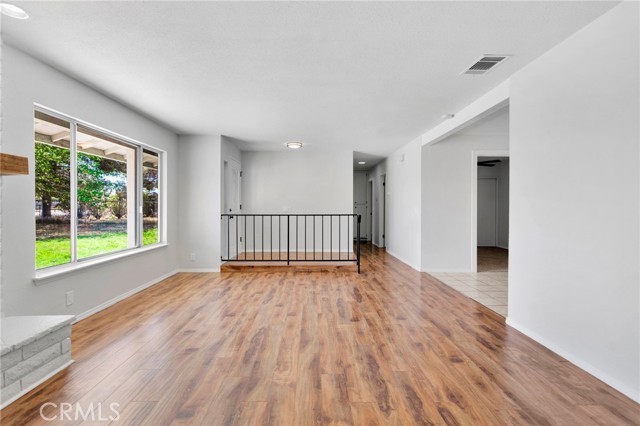 Detail Gallery Image 12 of 20 For 15970 Lindero, Victorville,  CA 92395 - 3 Beds | 2 Baths