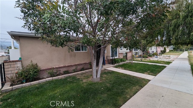 Detail Gallery Image 2 of 43 For 2664 N Frederic St, Burbank,  CA 91504 - – Beds | – Baths