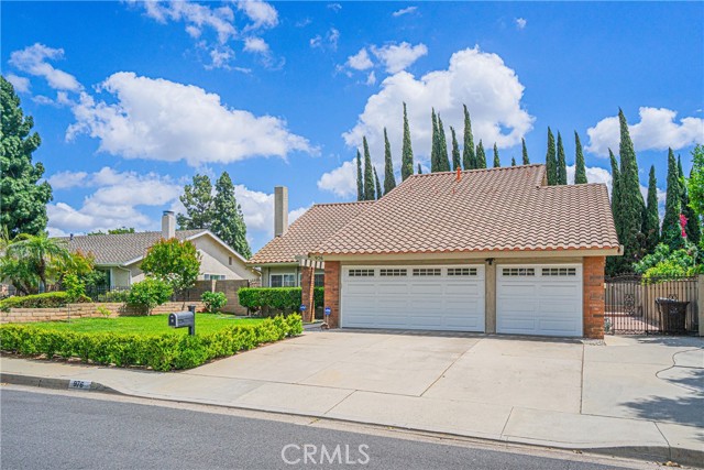 976 Northwood Avenue, Brea CA: https://media.crmls.org/medias/97d417be-5887-459c-a961-6f021974386b.jpg
