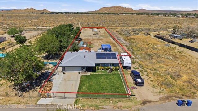 15235 Newmont, Lancaster CA: https://media.crmls.org/medias/97d46ef3-23ac-404e-ab39-f1d1718584a5.jpg