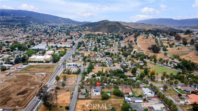 Detail Gallery Image 32 of 68 For 16297 Gunnerson St, Lake Elsinore,  CA 92530 - 4 Beds | 2/1 Baths