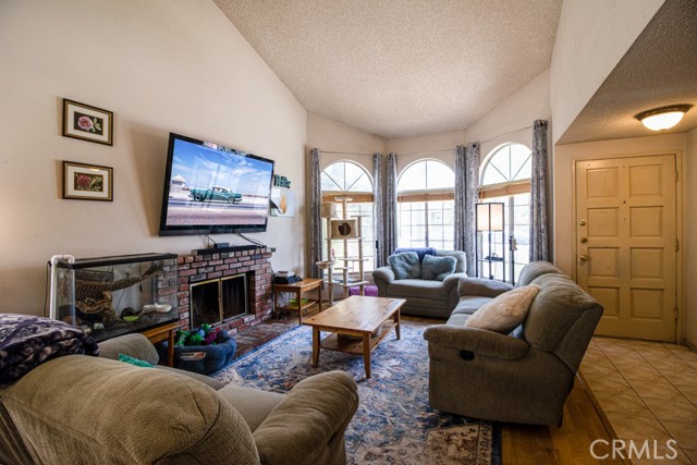 11341 Glamis Street photo 4