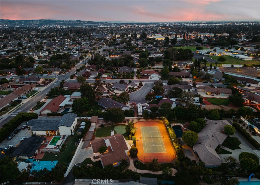 https://media.crmls.org/medias/97d6431d-b288-4069-8afa-bce8bc14e60d.jpg?preset=X-Large