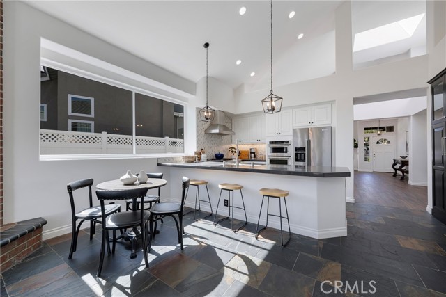 Image 25 of 66 For 5650 Picasso Drive