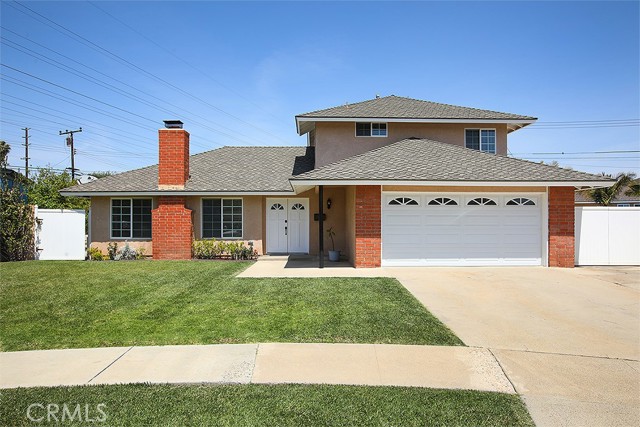 Detail Gallery Image 1 of 22 For 8685 El Costa Cir, Fountain Valley,  CA 92708 - 4 Beds | 2 Baths