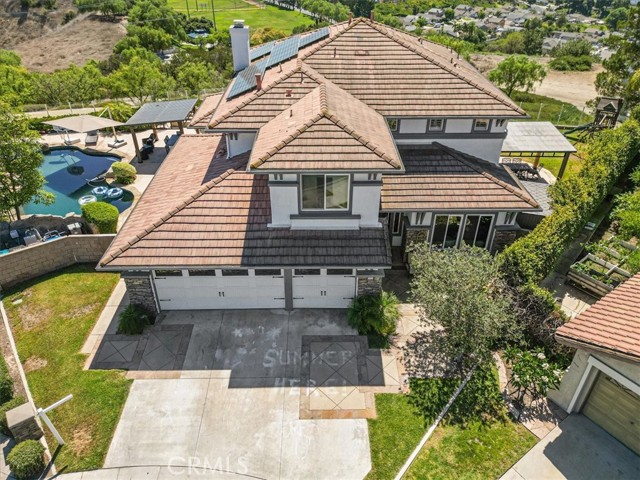 24049 Skyline, Mission Viejo CA: https://media.crmls.org/medias/97d7bc19-86ff-43a1-a324-39f990b92db2.jpg