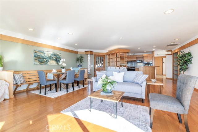 Detail Gallery Image 12 of 49 For 208 Weymouth, Cambria,  CA 93428 - 3 Beds | 2/1 Baths