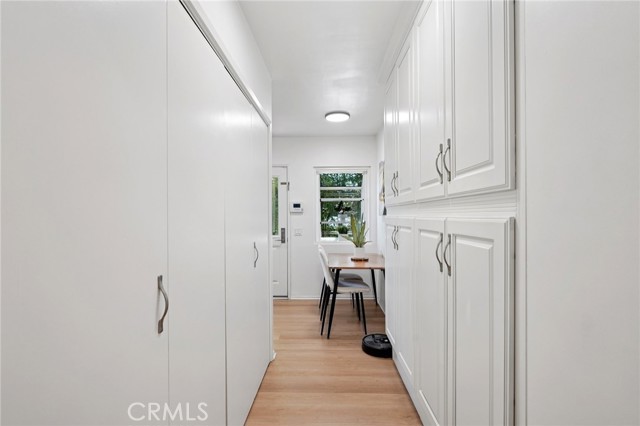Detail Gallery Image 22 of 41 For 4527 Leata Ln, La Canada Flintridge,  CA 91011 - 2 Beds | 2 Baths