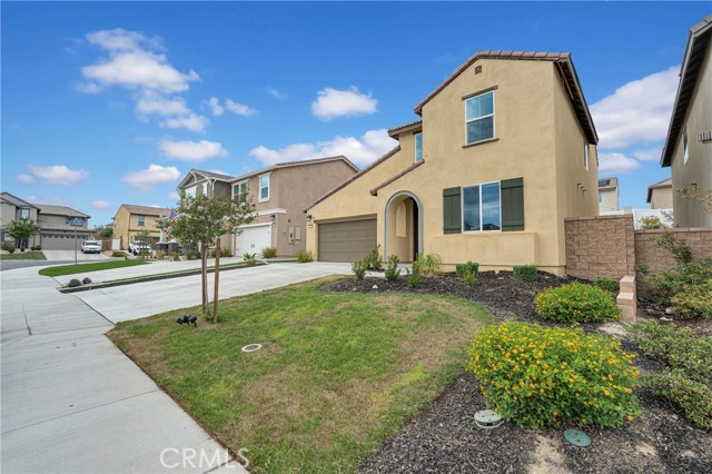 530 Cumberland Rd, Rialto, CA 92377 photo 4