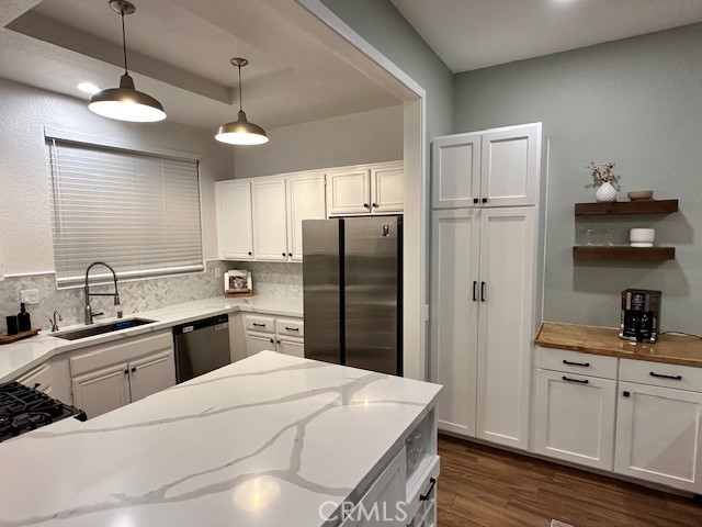 Image 2 of 5 For 24404 Eastview Road 90