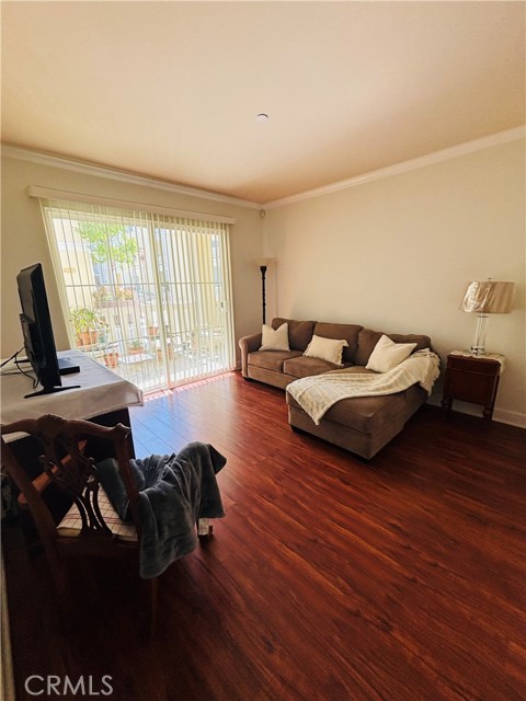 Detail Gallery Image 7 of 24 For 2367 Jefferson #112,  Torrance,  CA 90501 - 2 Beds | 1 Baths