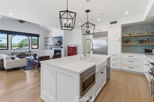 Detail Gallery Image 4 of 36 For 136 Avenida Victoria #C,  San Clemente,  CA 92672 - 2 Beds | 2/1 Baths