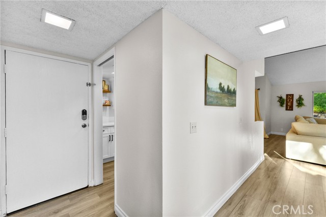 Detail Gallery Image 5 of 45 For 29376 via Frontera, Murrieta,  CA 92563 - 2 Beds | 2 Baths