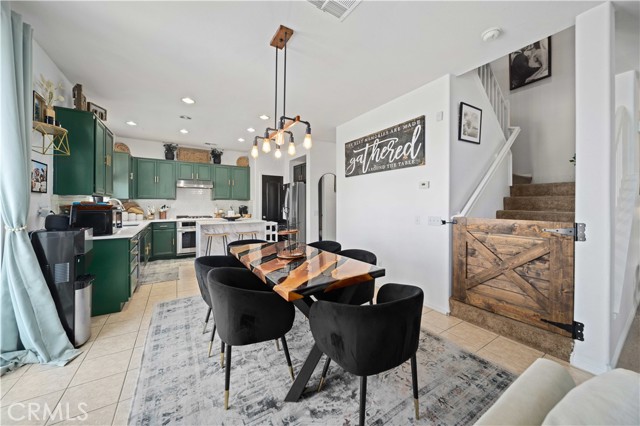 2641 Senna Lane, Palmdale CA: https://media.crmls.org/medias/97de80da-1799-4d75-b2bc-2848fd610e7d.jpg