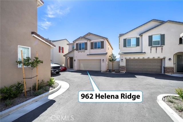 Detail Gallery Image 5 of 61 For 962 Helena, Lake Elsinore,  CA 92530 - 3 Beds | 2/1 Baths