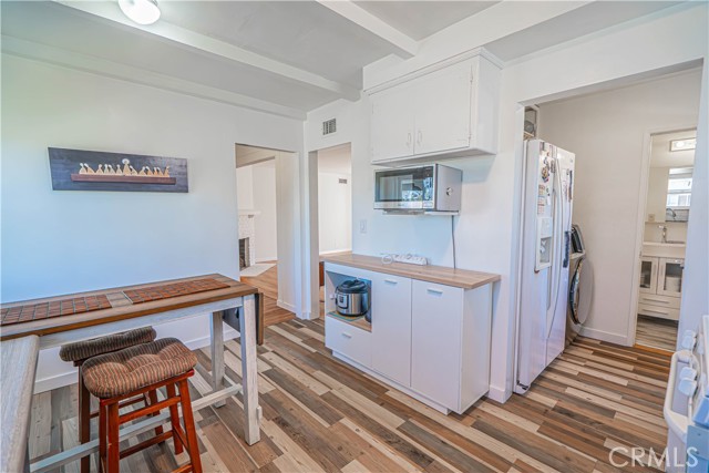 Detail Gallery Image 8 of 50 For 12634 Wixom St, North Hollywood,  CA 91605 - 3 Beds | 2 Baths