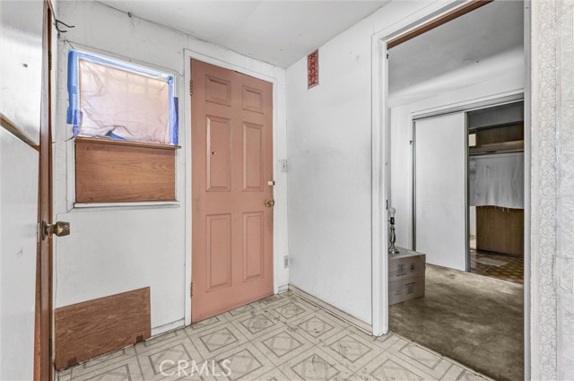 939 White Knoll Drive, Los Angeles CA: https://media.crmls.org/medias/97e0f1c0-a126-4213-bad4-dcb668405cca.jpg