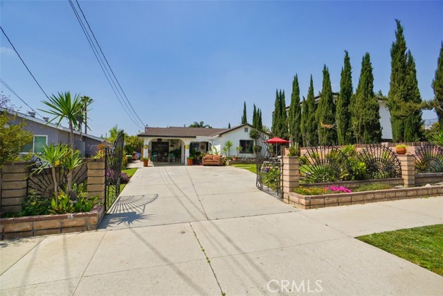 Detail Gallery Image 1 of 1 For 14743 Lakeside St, Sylmar,  CA 91342 - 3 Beds | 2 Baths