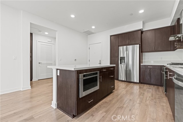 Front Image Thumbnail for CROC26027016