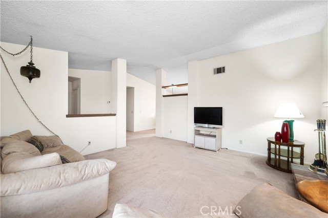 Detail Gallery Image 9 of 39 For 15164 Mesquite Ave, Victorville,  CA 92394 - 3 Beds | 2 Baths
