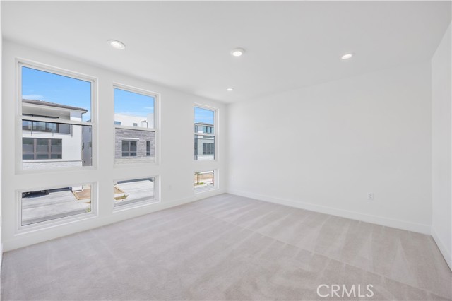 169 Creation, Irvine CA: https://media.crmls.org/medias/97e2fea8-8f7d-4ea8-9516-f109a1a57676.jpg