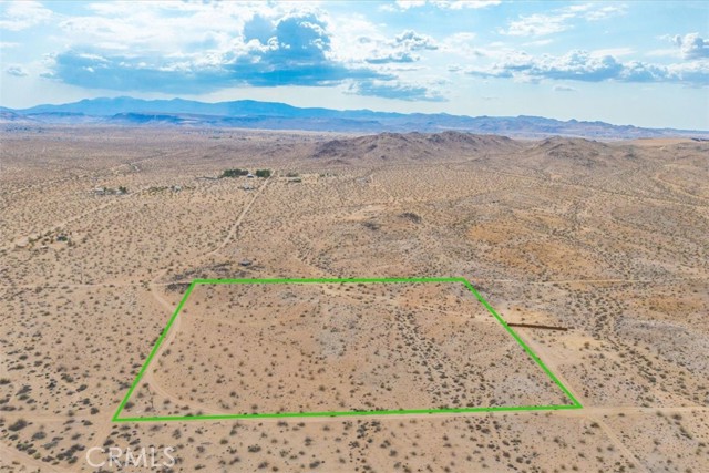 Detail Gallery Image 3 of 24 For 60150 Terrace Dr, Joshua Tree,  CA 92252 - – Beds | – Baths