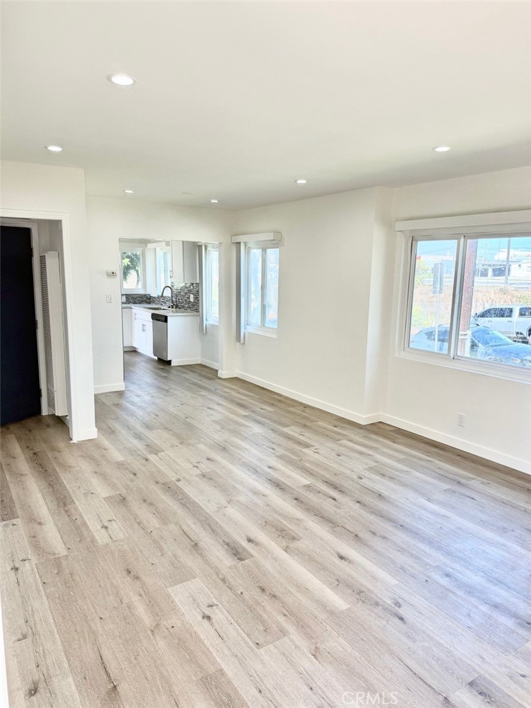 MLS #SB25255619 image #1