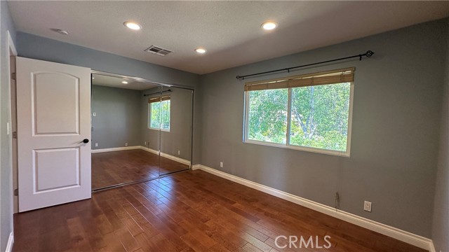 5433 Beeler Avenue, Woodland Hills CA: https://media.crmls.org/medias/97e43244-6b24-4ab6-b809-b27bb3670657.jpg