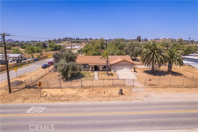 Detail Gallery Image 1 of 35 For 18395 Alexander St, Perris,  CA 92570 - 3 Beds | 2 Baths